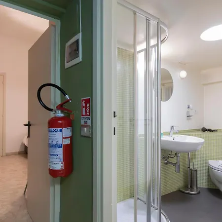 I Host - Lamarmora 3a *