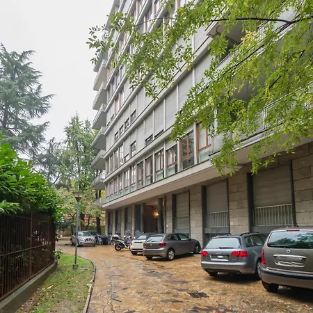 I Host - Lamarmora 3a Apartmán