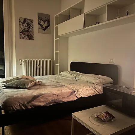 Casa Varesina شقة ميلان