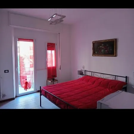 Eros Casa فندق مبيت وإفطار *