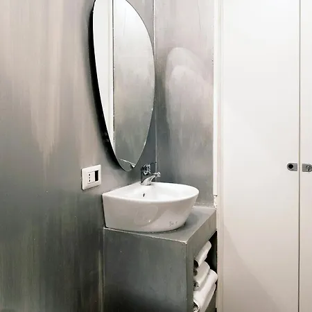 Comecasa Grazioso Porta Romana Apartment *