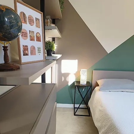 Daire Yr Apartments Duomo - 7 Min Walk To Duomo