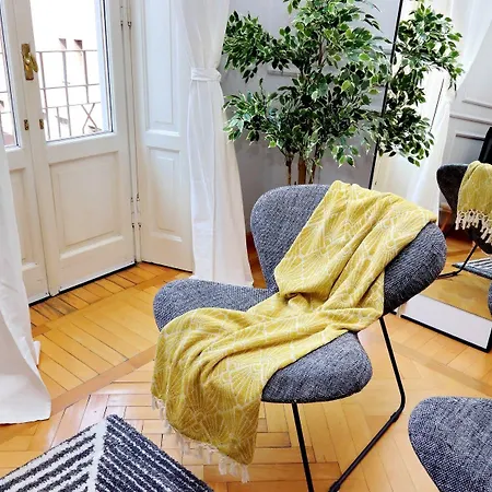 Appartamento Altido Austere Elegance Milano