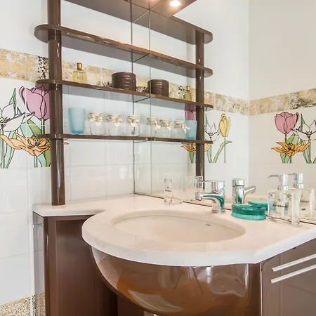 Antico Cortile Oda ve Kahvaltı 4*