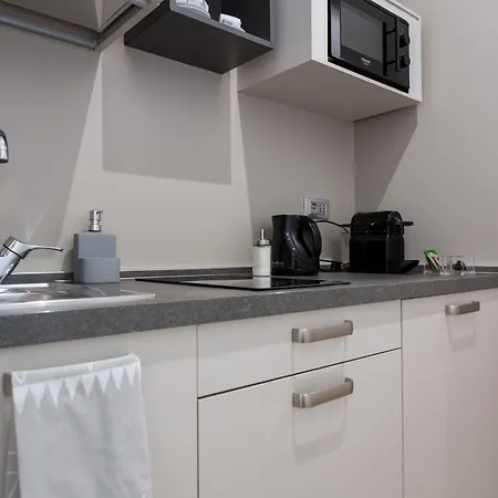 Aparthotel Durini 4*