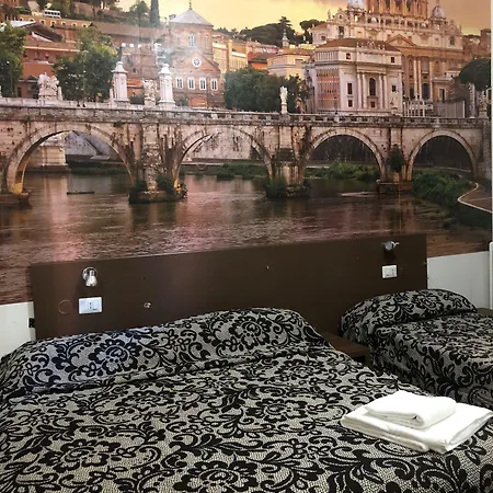 Corvetto - Monkey Hotel *