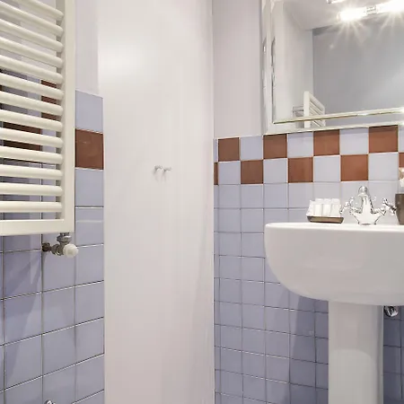 Apartment Easyhomes - Porta Venezia Oberdan