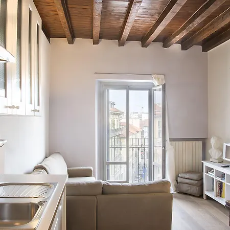 Easyhomes - Porta Venezia Oberdan Daire Milano
