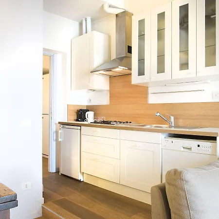 Easyhomes - Porta Venezia Oberdan Apartament Mediolan