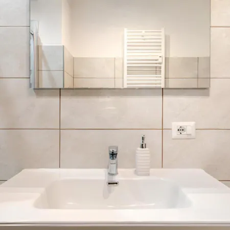 Apartamento San Siro - Moderna, Stadio A Due Passi