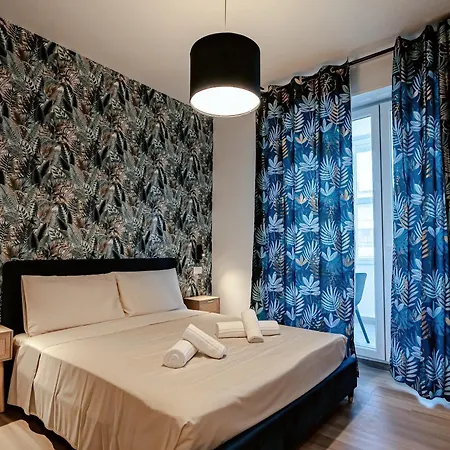 Couette-café Colorful 4*