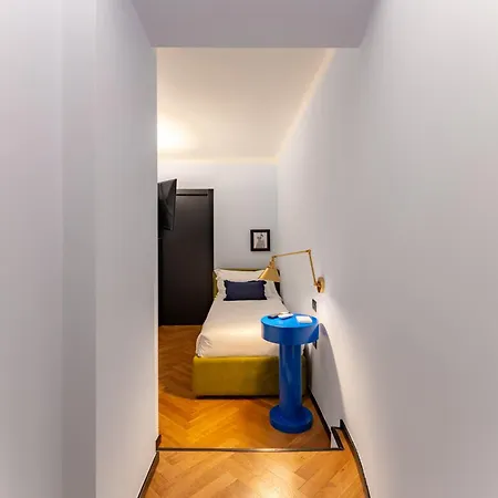 V-collection Solferino بيت ضيافة