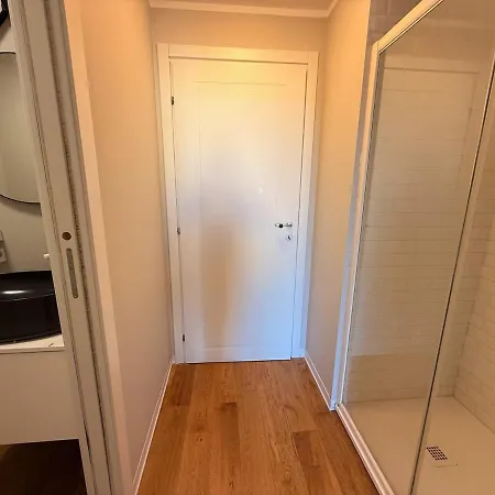 Σπίτι διακοπών Charming Close To The Olympic Village