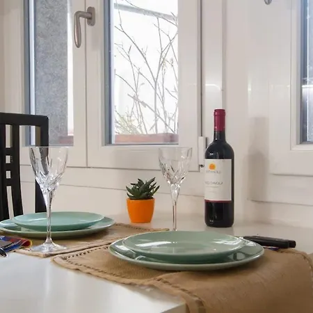 Cozy 9th Floor With Amazing View * מילאנו