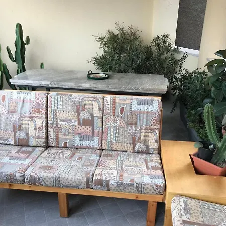 Cozy 9th Floor With Amazing View ميلان