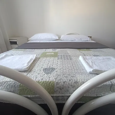 Guest house Lz Smartstays *