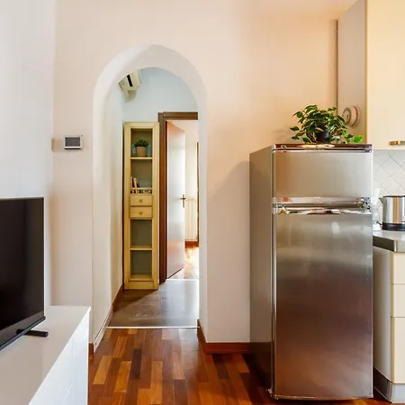 Appartamento Porta Romana Vibes - A Truly Milanese Escape *