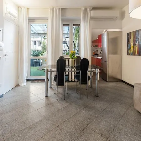 شقة M1 Duomo Modern Retreat Con Terrazzo & Bbq ميلان