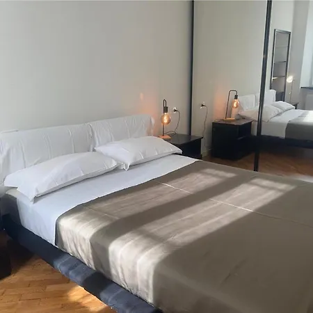 Casa Ferretti - Corso ميلان