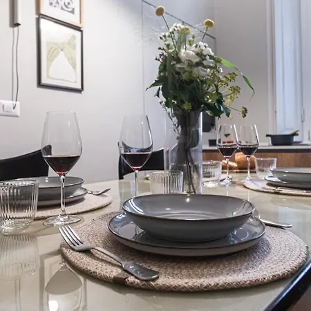 Italianway Comfort - Plinio 33 Διαμέρισμα *