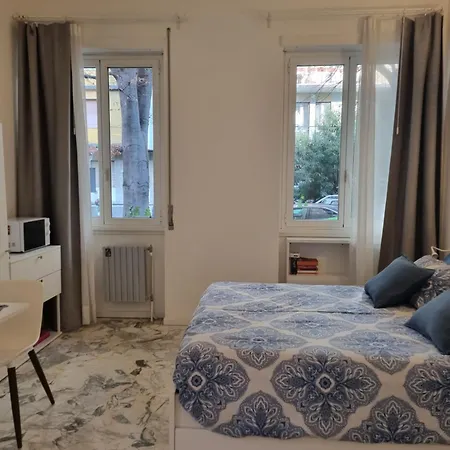 Apartment Monolocale Arte E Marmo Mailand