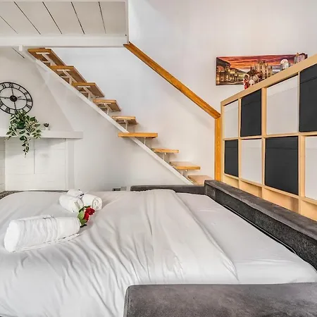 Sant Ambrogio-centre Of The Town-castle 1min-duomo4 Min Appartement Milaan