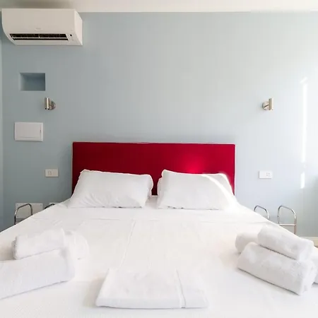 Shopping District - Central-station - *