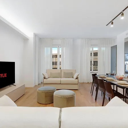 Luxury New - Stazione Garibaldi A 5 Minuti * Milan