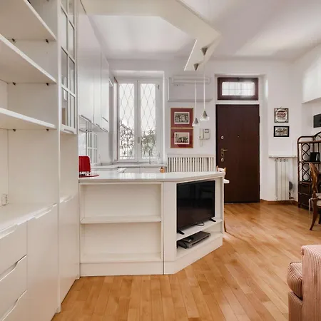 Stylish Flat Steps From Gae Aulenti