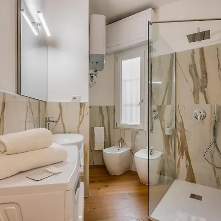 Apartamento Metro A 3 Min-duomo A 8 Min-wi-fi-ac-smarttv Milán