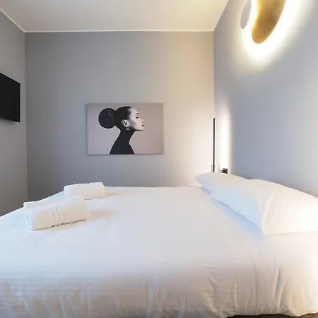 Mila Cenisio Apartamento Milão