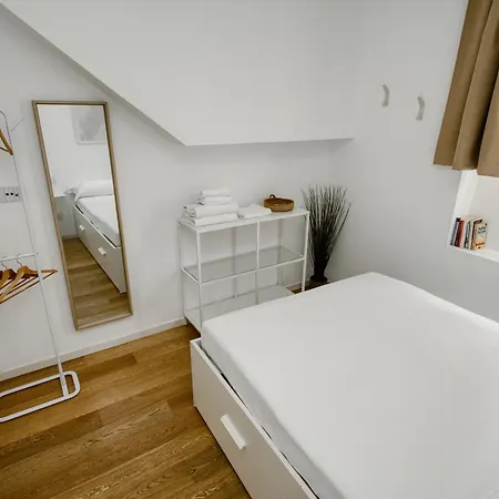 Lägenhet Hostmate - - Via Bulona - Sempione *