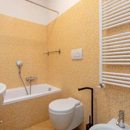 I-host - Ripa Navigli شقة