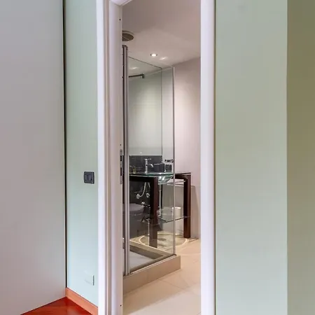 Metro E Design Milan