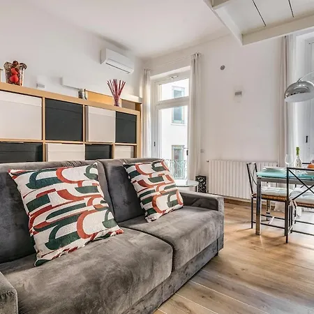 Sant Ambrogio-centre Of The Town-castle 1min-duomo4 Min Apartamento *