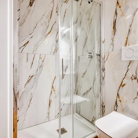 Appartement Hostmate - - Piero Francesca - Sempione Milan