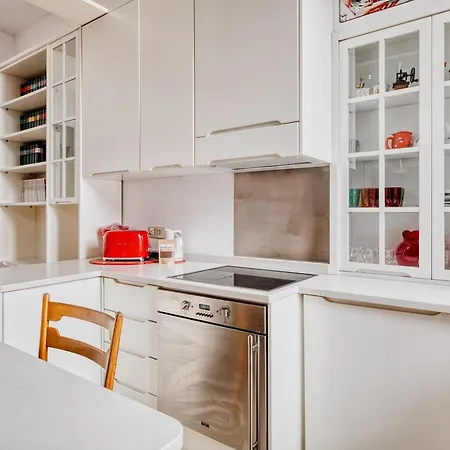 Modern 1 Bedroom Near Gae Aulenti * ميلان