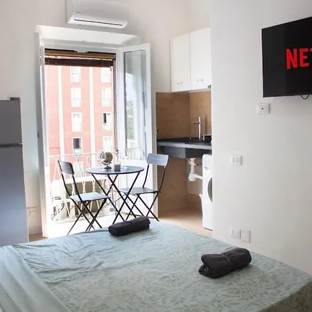 Апартаменты Ariahome Милан