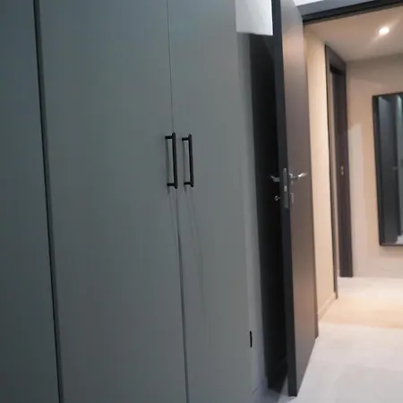 Brand New Steps From Citylife, Sempione, Allianz Mico - Metro Domodossola - Metro Portello - Tram Right Outside To Duomo, Brera, Cadorna Reachable In 15 Min Milaan