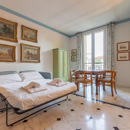 Delora Heritage