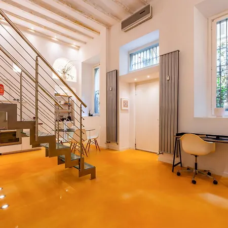 Elegant Nest - Close To Duomo Apartment