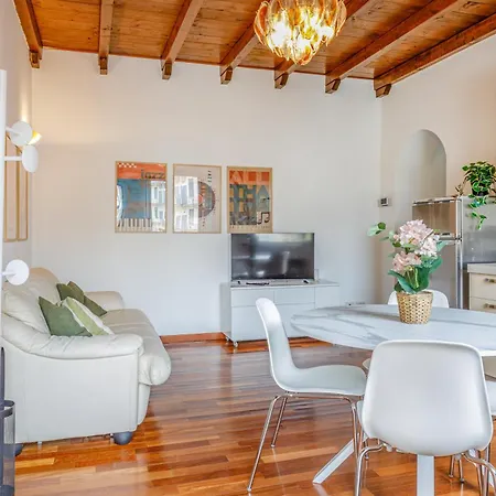 Appartamento Porta Romana Vibes - A Truly Milanese Escape *