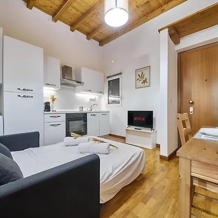 Daire Centro- Cadorna, Comfort, Wi-fi And Ac *