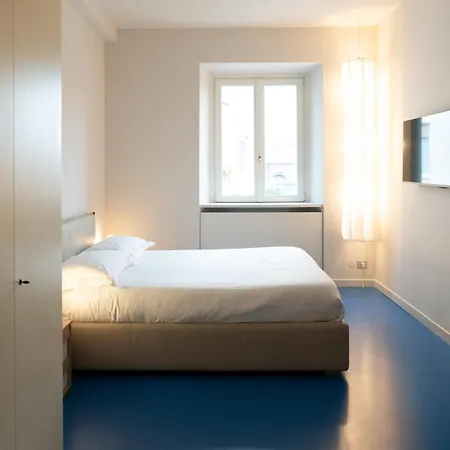 Splendido Trilocale Di Design Nel Centro Di - Mirable Pm Milan