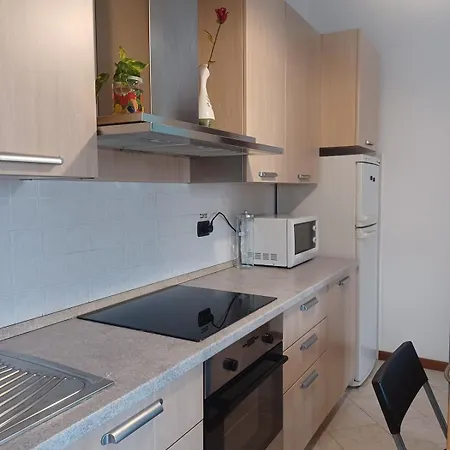 Monolocale In Zona Strategica Arena Olimpiadi Milán