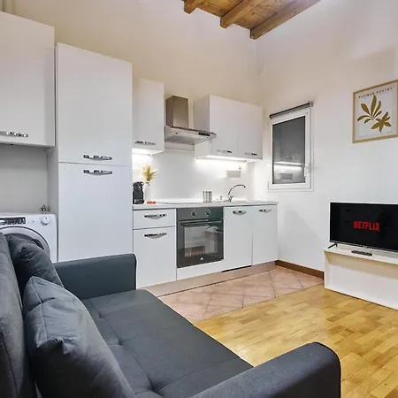 Διαμέρισμα Centro- Cadorna, Comfort, Wi-fi And Ac Μιλάνο