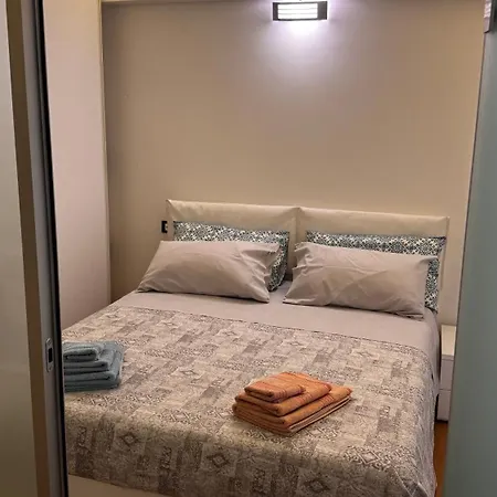 Secret Cave Apartment *