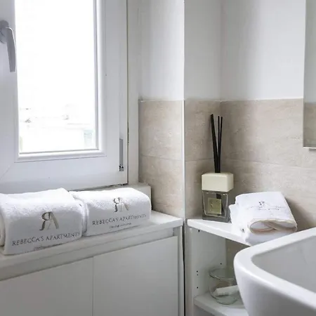 Stylish Retreat For Two In