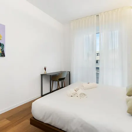 Apartment Luxury New - Stazione Garibaldi A 5 Minuti Milan