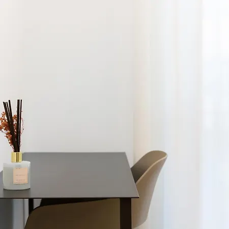 Luxury New - Stazione Garibaldi A 5 Minuti * Μιλάνο